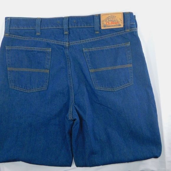 L.L. Bean Natural Fit Dark Denim Jean - Picture 2 of 4